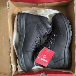 WOLVERINE WORK BOOTS NEW