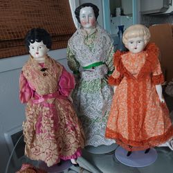 Old Porcelain Dolls Antique/vintage