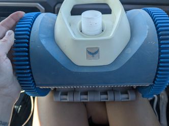 Hayward Phoenix Pool Vacuum