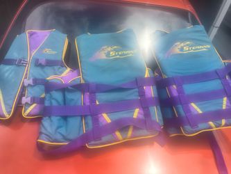 Life Jackets Sterns