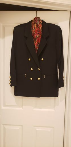 Womans's Black Blazer