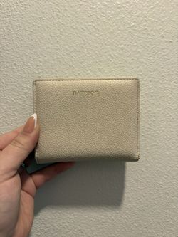 Batisoe Cream White Wallet