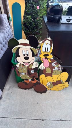 Mickey and Pluto safari cutouts for birthday party