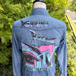 "MTV Spring Break" Lightweight  Denim Shirt with Snaps-Small/Petite