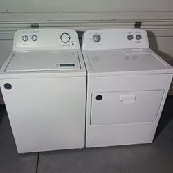 Amana Washer And Whirlpool Gas Dryer December 2023 Model LIKE NEW