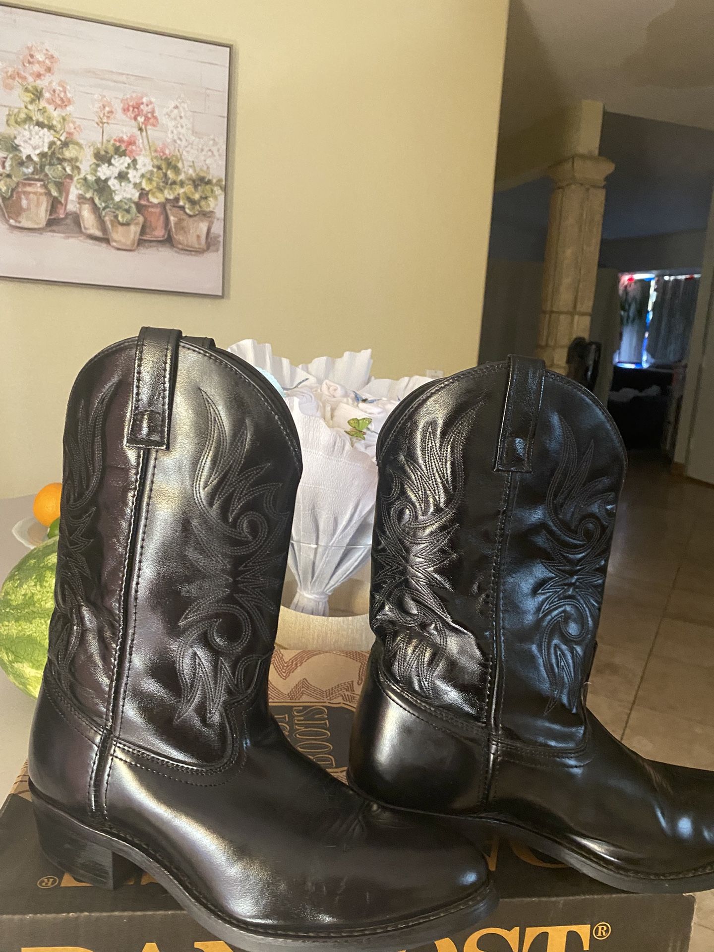Men’s boots