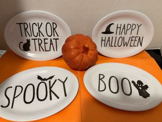 Halloween Set of 4 Appetizer Plates