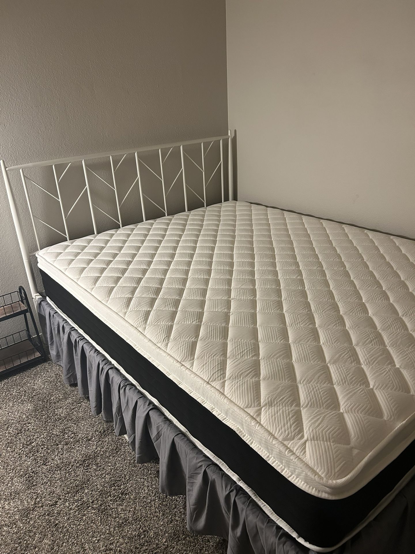 Bed frame And Mattress