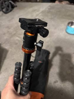 K&F Tripod