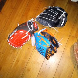 3 T-ball Gloves New