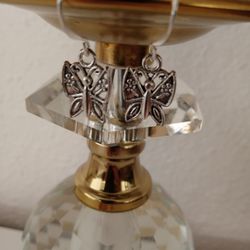 new small butterflys earrings