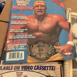 WWF MAGAZINES HULK HOGAN