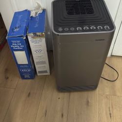 Unwavering Air Purifier + 4 Brand New Filters
