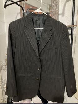 $45, Men’s Pin Stripe Blazer size 18
