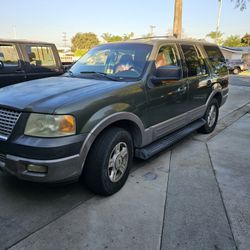 2003 Ford Expedition 