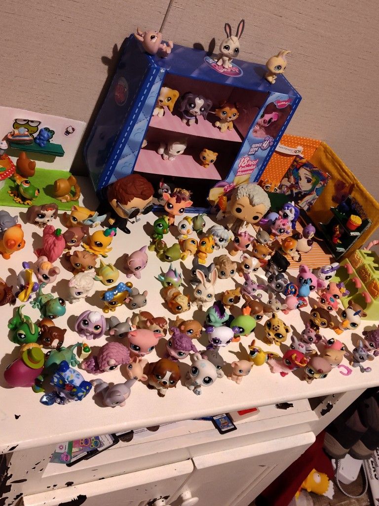 Littlest Pet Shop Lot