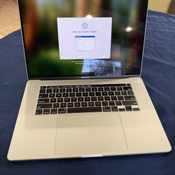 MacBook Pro 16” (2019) Intel i9, 16GB RAM, 2TB SSD, AppleCare+ to Nov 2026