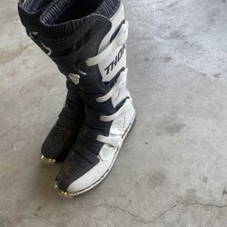 Riding Boots 
