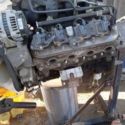 2000 Chevy 5.3 V8 Complete