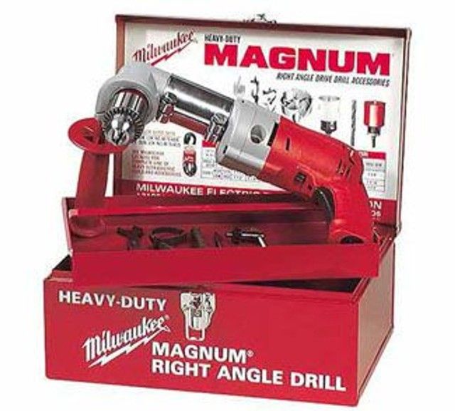 Milwaukee Heavy Duty Magnum Right Angle Drill Kit - 3300