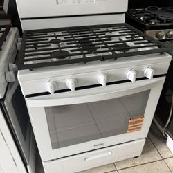 Whirlpool Gas Range In White 