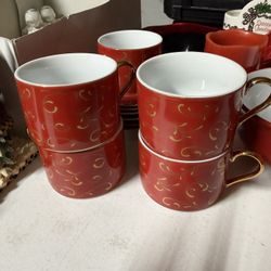 Red & Gold Coffee Mug Set