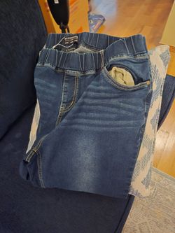 2x women's clothes 1 bag