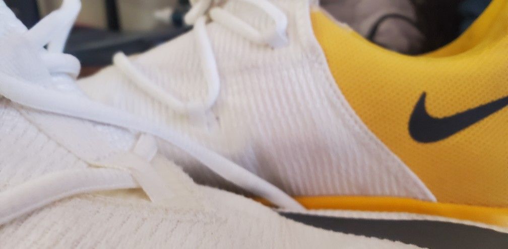 Nike Zoom /black White And Yellow  Shoes