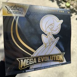 Pokémon Mega Evolution ETB