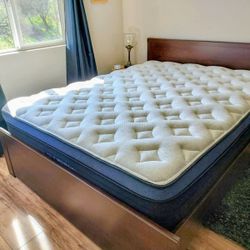Helix Midnight Luxe King Mattress 
