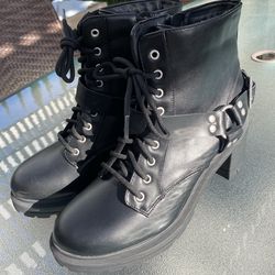 No Boundaries Black Size 11 Women’s Boots