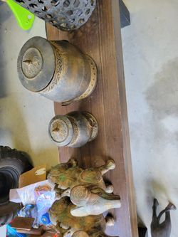 Ancient Chinese Urns