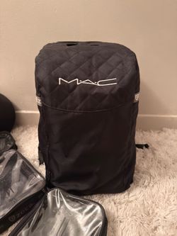 MAC/Zuca Case