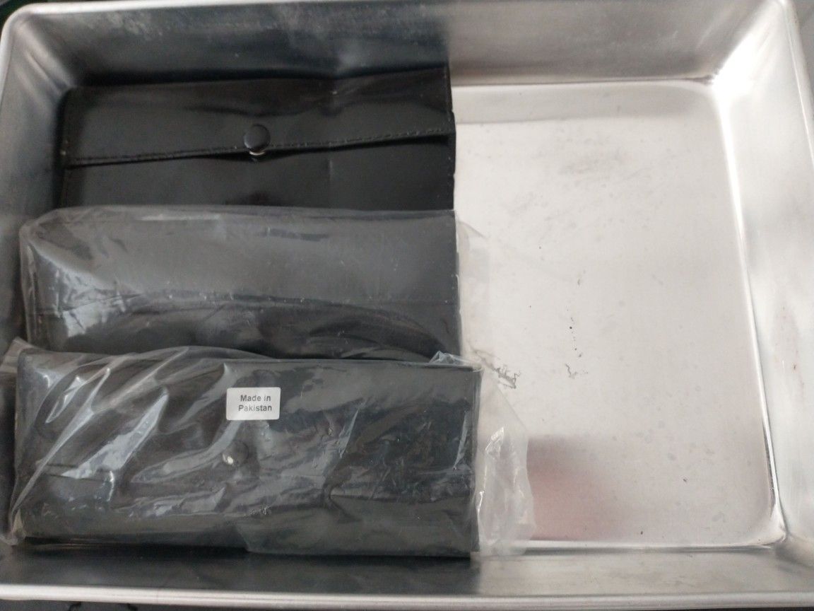 Anatomy class dissection specimen kits 3 included 3 trays and 3 kits like new