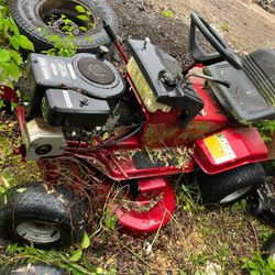 Sit Down Lawn Mower 