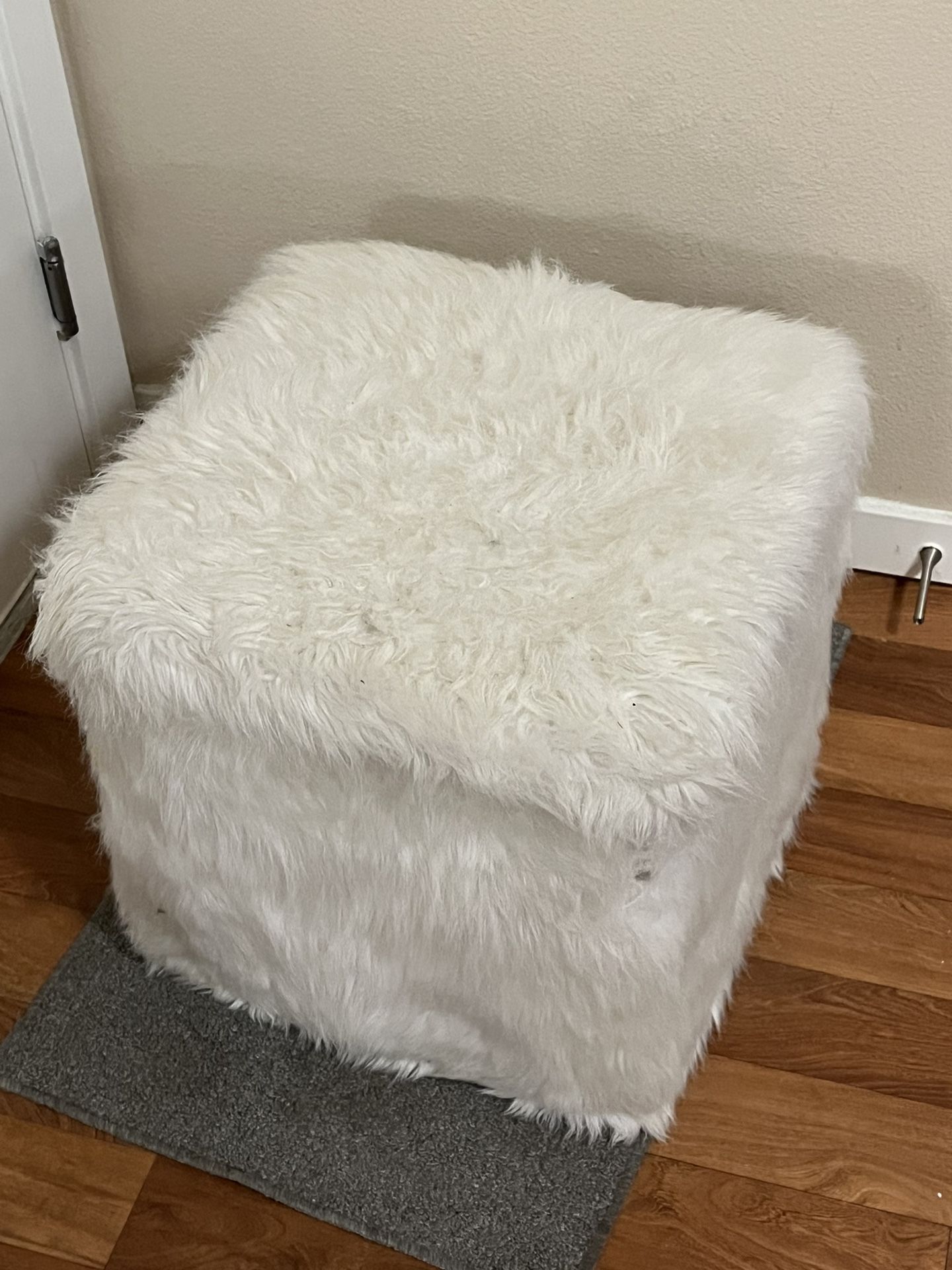 Square White Fuzzy Ottoman 