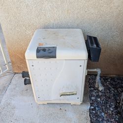 Pool Equipment 🛠️💪👍