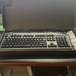 HyperX - Alloy Core Full Sized Wireless Gaming Keyboard RGB