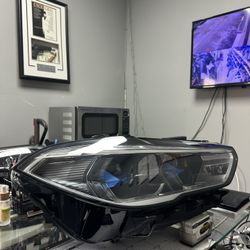 BMW X5/X6 PRE LCI G05/G06 ORIGINAL OEM RIGHT PASSENGER LASER HEADLIGHT HOUSING 2019-2023