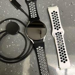 Samsung Smart Watch 44mm