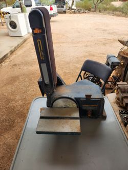 Belt sander
