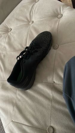 Skechers soccer cleats size 5 offer not free