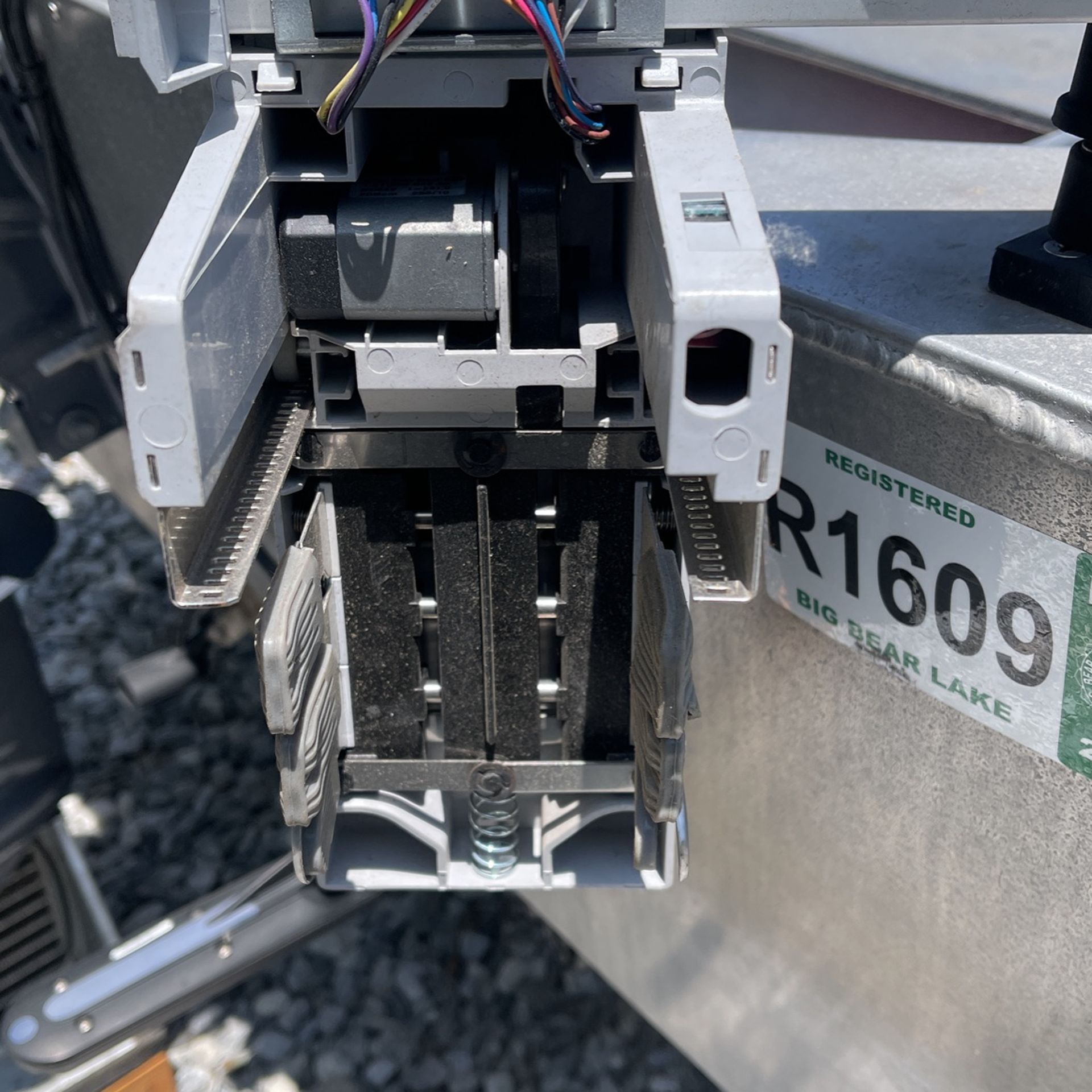 Vendo Vue 40 mechanical picker, hand assembly, and arm assembly