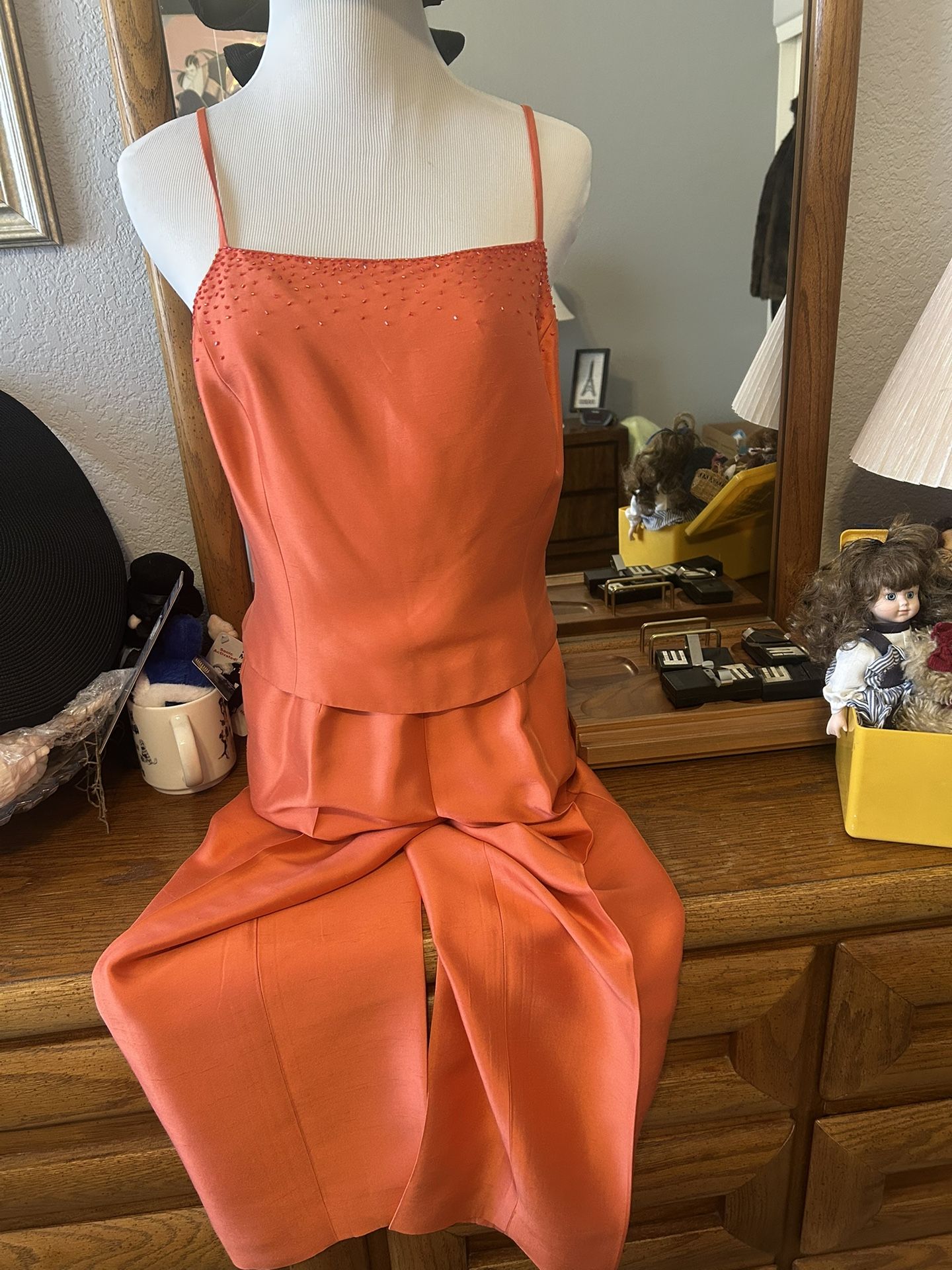 Ann Taylor 2 Pc Silk Set - Size 10