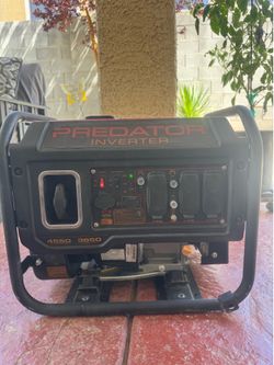 PREDATOR 4550 Watt Open-Frame Inverter Generator with CO SECURE Technology