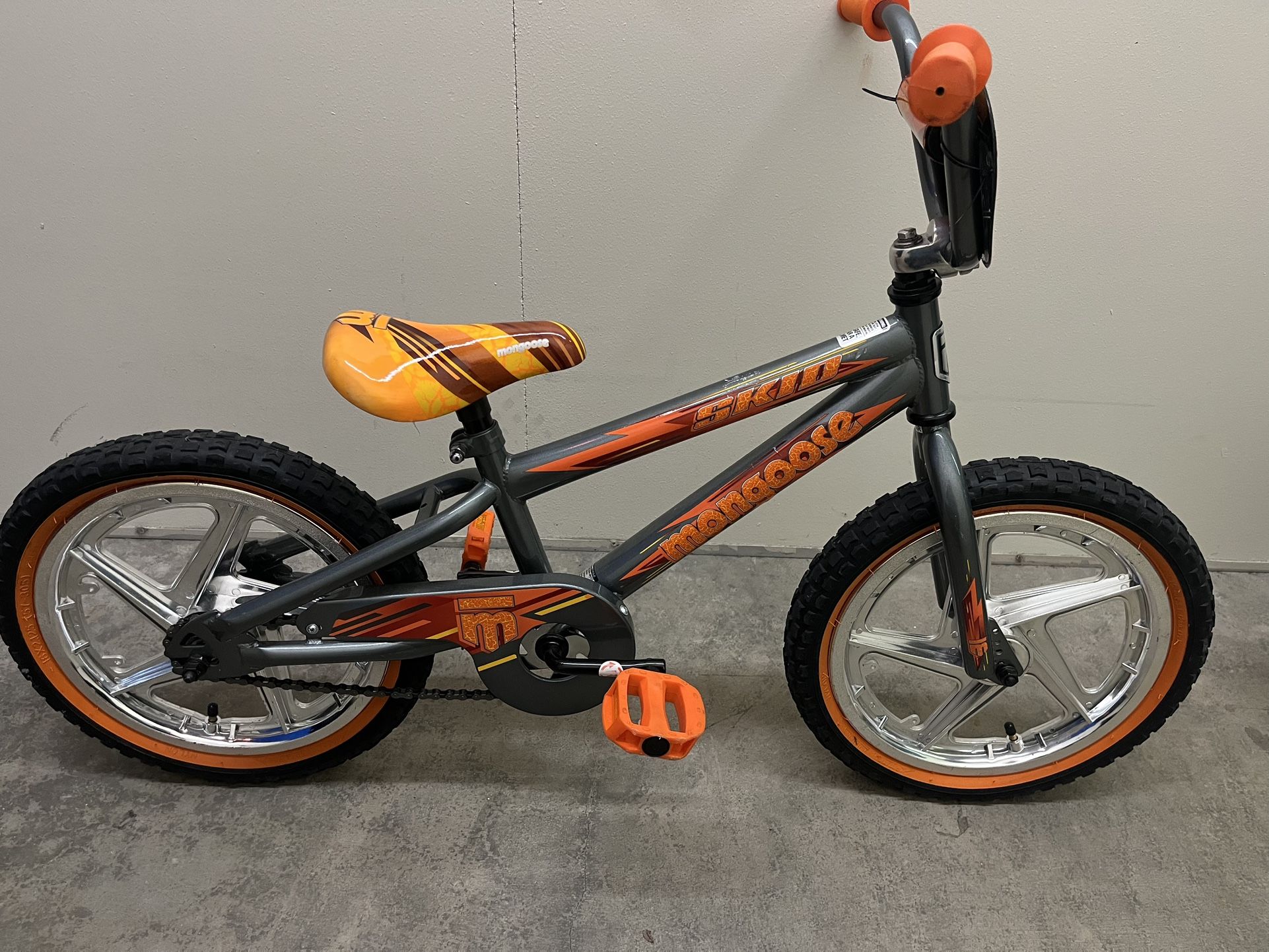 Mongoose Youth 16 Inch Bike Bmx