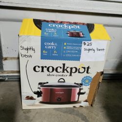 💢Selling Crockpot 6qt💢