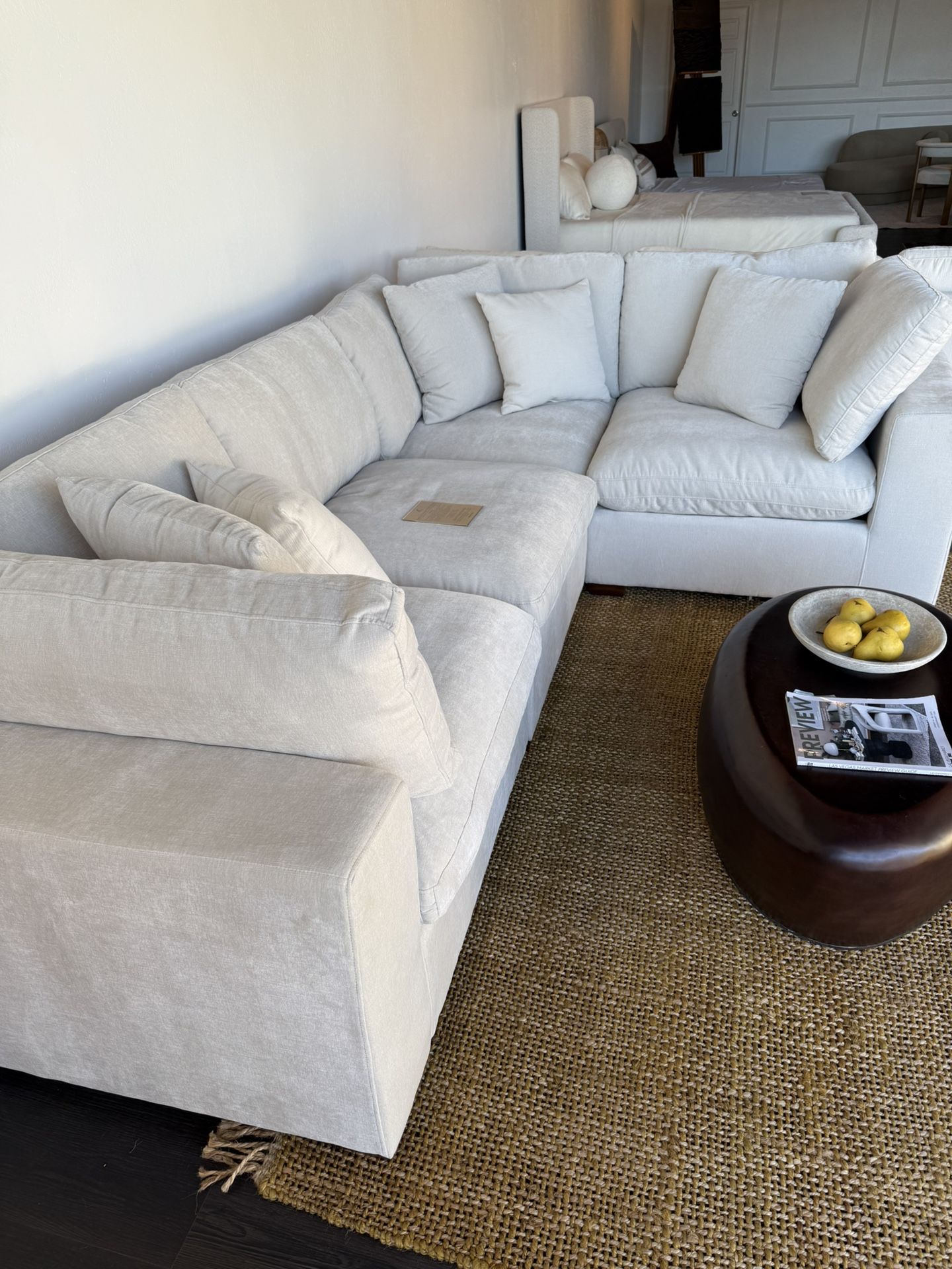 Modern Cloud Modular Sectional – 4 Seat Sofa Chaise – New – Free Delivery (San Diego)