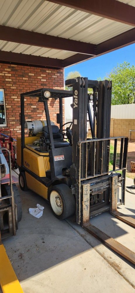 Yale 6000lb Forklift
