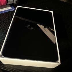Purple iPad Mini 6 (Cellular+Wi-Fi) for Sale in Wichita, KS - OfferUp